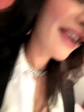 Snapshot of Ofcourseoneday chatting on October 4, 2:37 pm Ofcourseoneday online show from October 4, 2:37 pm