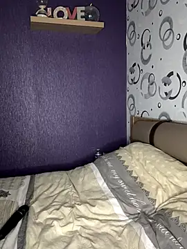 Snapshot of cherryxlady4 chatting on September 16, 9:05 pm cherryxlady4 online show from September 16, 9:05 pm