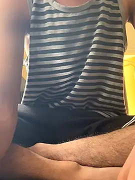 Snapshot of hyderabadii_boi chatting on September 25, 7:34 am hyderabadii boi online show from September 25, 7:34 am