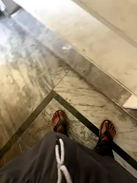 Snapshot of hyderabadii_boi chatting on November 22, 9:19 am hyderabadii boi online show from November 22, 9:19 am