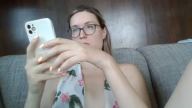 Snapshot of Jugira chatting on July 22, 2:09 pm Jugira online show from July 22, 2:09 pm