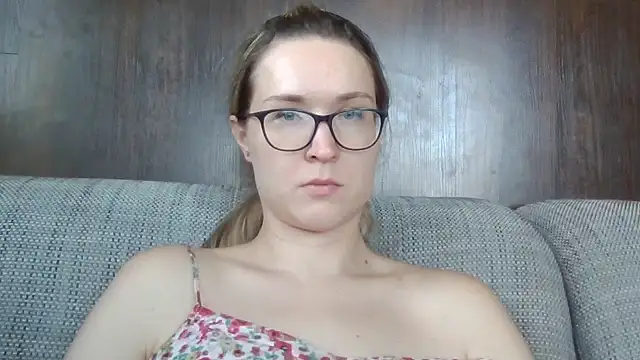 Snapshot of Jugira chatting on August 1, 2:38 pm Jugira online show from August 1, 2:38 pm