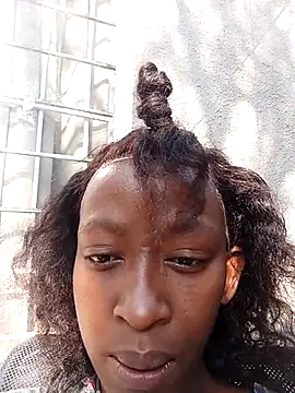 RFeltomWhitJ online show from September 21, 6:48 am