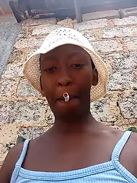 RFeltomWhitJ online show from September 23, 9:12 am