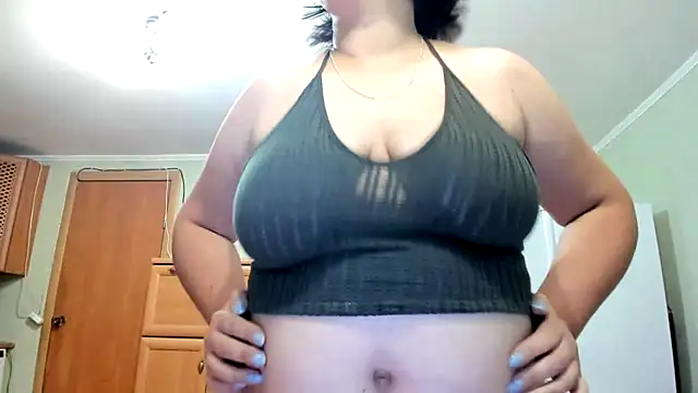 Snapshot of KATTYWARM_ chatting on September 15, 8:42 pm KATTYWARM online show from September 15, 8:42 pm