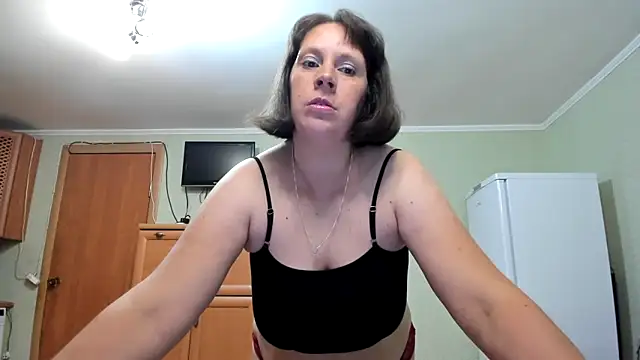 Snapshot of KATTYWARM_ chatting on September 29, 10:47 pm KATTYWARM online show from September 29, 10:47 pm