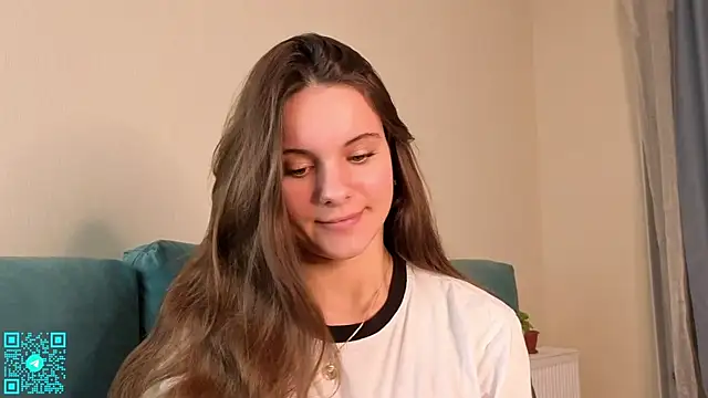 Snapshot of chloemilka chatting on September 26, 5:39 pm chloemilka online show from September 26, 5:39 pm