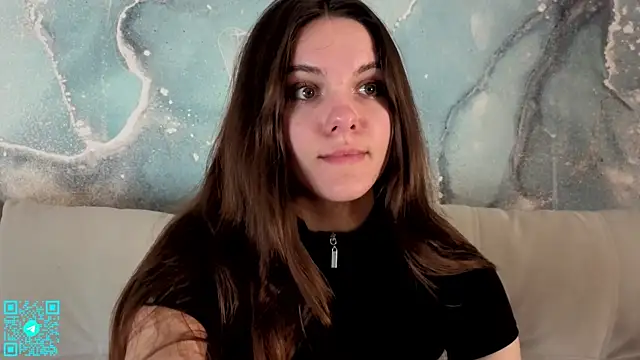 Snapshot of chloemilka chatting on April 18, 5:06 pm chloemilka online show from April 18, 5:06 pm