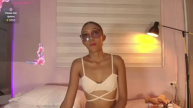 biancaa 18 online show from November 13, 7:24 pm