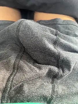 Snapshot of Coloureddickforyou chatting on December 15, 2:10 pm Coloureddickforyou online show from December 15, 2:10 pm