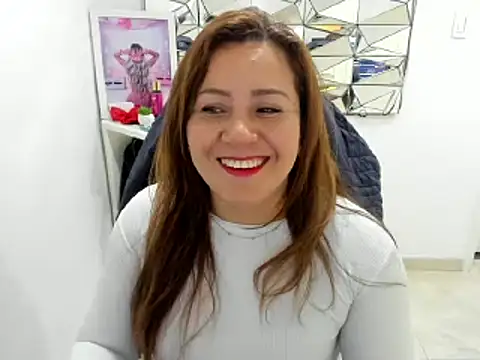 camixxx m online show from April 1, 1:41 pm