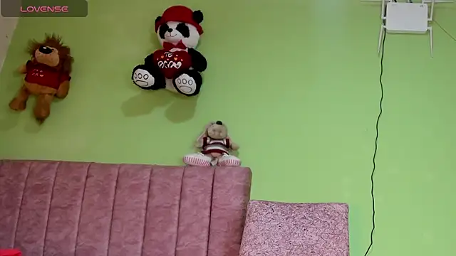 hot Dariana pantyhose online show from October 18, 1:12 pm