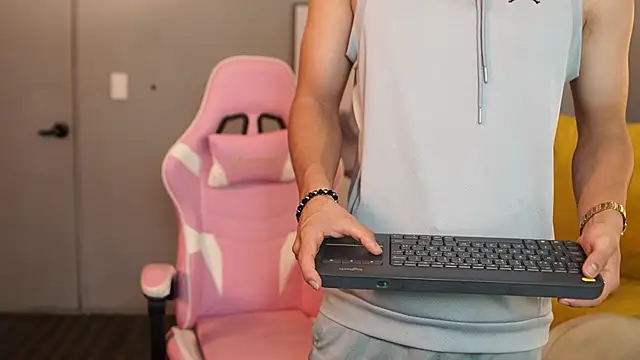 Ethan occonor online show from October 14, 11:22 am