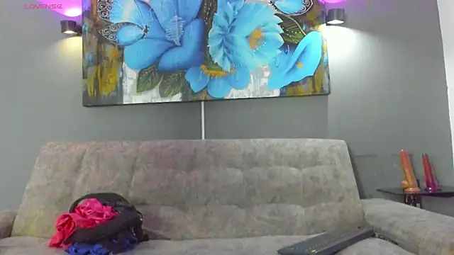 Snapshot of elizabeth_lamer chatting on December 15, 6:39 am elizabeth lamer online show from December 15, 6:39 am