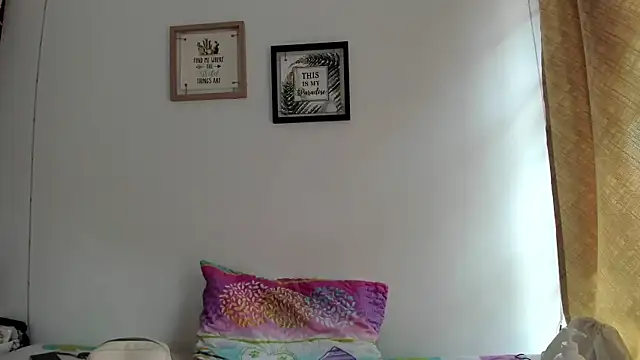 selena jhonson online show from September 11, 3:01 pm