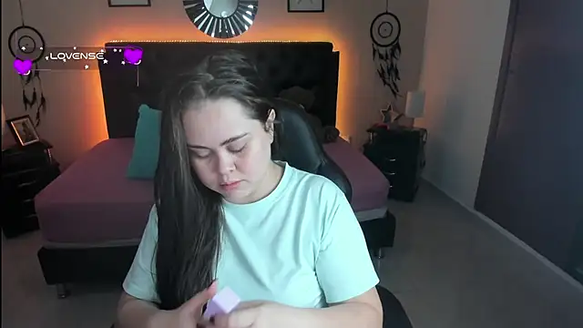 Snapshot of LolaVillalobos chatting on September 15, 1:11 pm LolaVillalobos online show from September 15, 1:11 pm