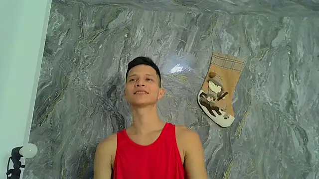 Twinkcock22 online show from December 15, 9:19 pm