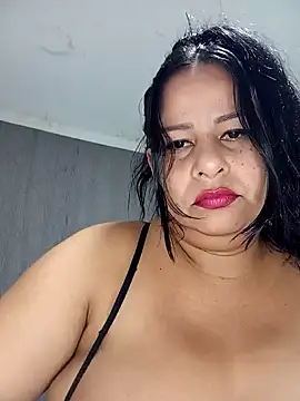 Snapshot of RosenRot07 chatting on November 2, 2:14 am RosenRot07 online show from November 2, 2:14 am