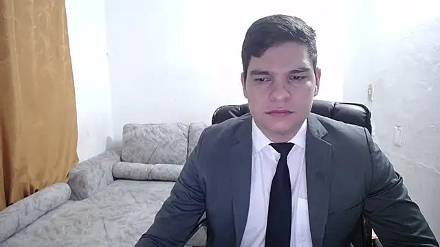 Victor Maitland online show from February 13, 4:08 am