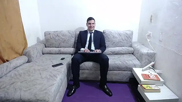 Victor Maitland online show from May 15, 8:49 pm