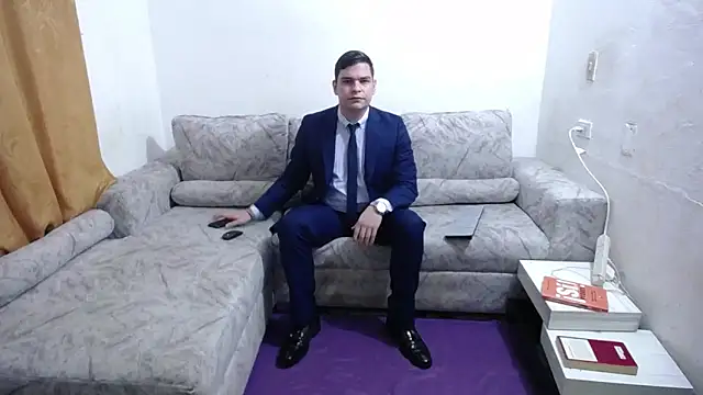 Victor Maitland online show from June 4, 3:56 am