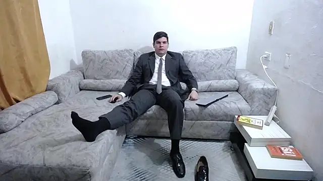 Victor Maitland online show from July 5, 4:19 am