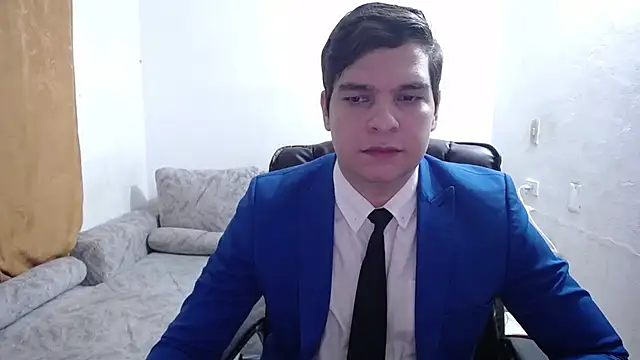 Victor Maitland online show from July 30, 8:08 pm