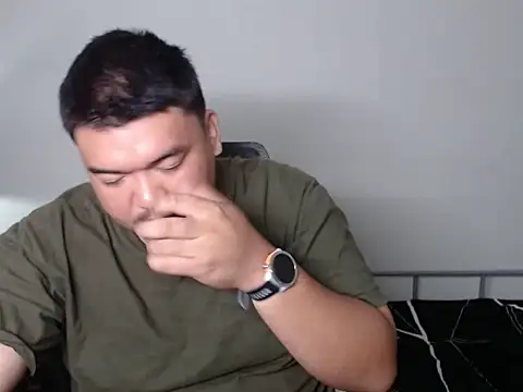 Snapshot of arthur_shelby2 chatting on December 21, 2:51 am arthur shelby2 online show from December 21, 2:51 am