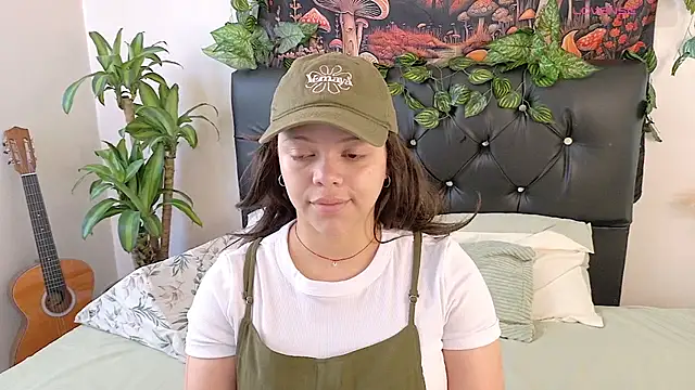 Amanda sweet online show from February 28, 1:45 pm