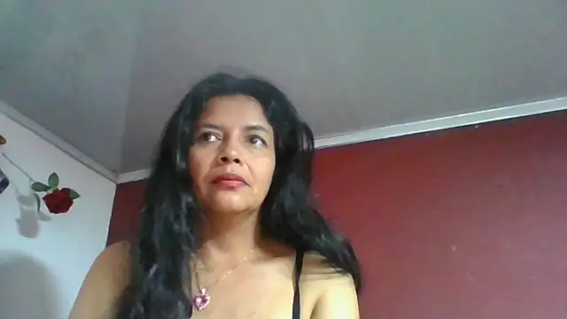 DianaOchoa  online show from April 16, 11:22 am