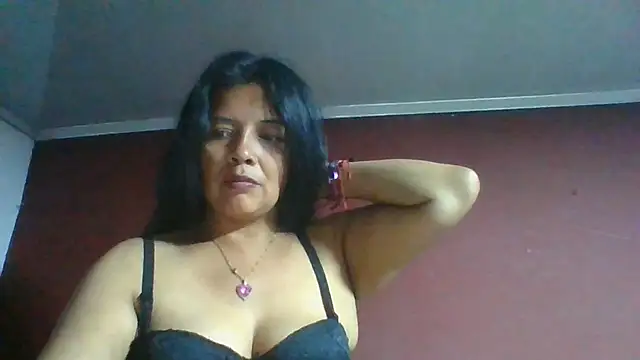 DianaOchoa  online show from June 24, 3:16 am