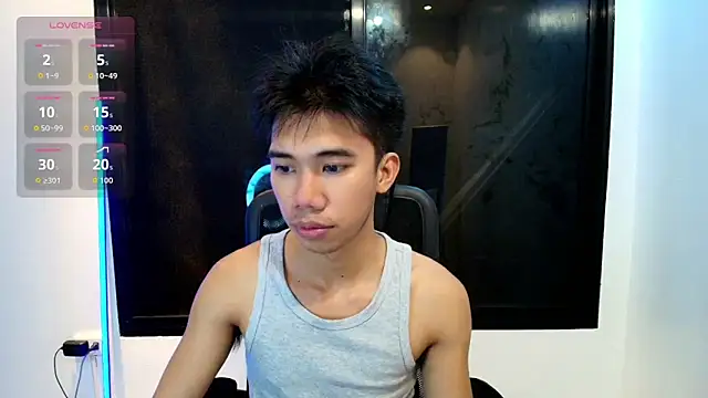 Ur pinoyhotbrix online show from October 28, 2:20 pm