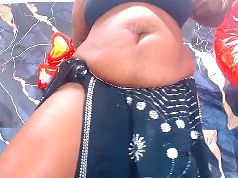 Snapshot of indianerotica69 chatting on June 30, 11:44 am indianerotica69 online show from June 30, 11:44 am