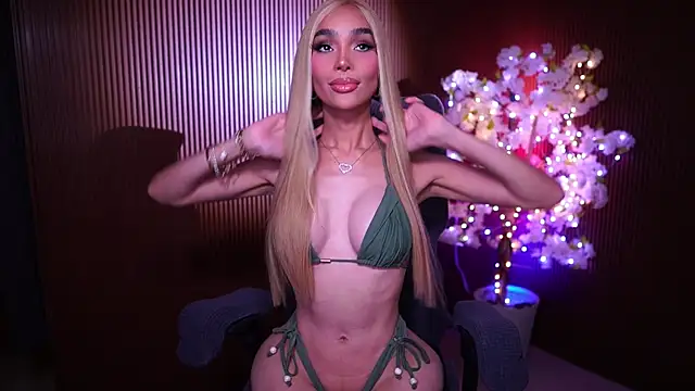 xxforyoureyesonlyxx online show from July 3, 3:24 am