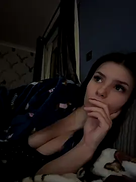 Naughty CrystalXX online show from October 2, 9:22 pm