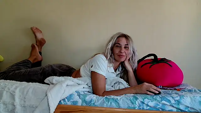 AsyaLulu online show from September 19, 8:49 am