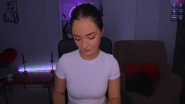 miki-niki online show from November 14, 10:47 am