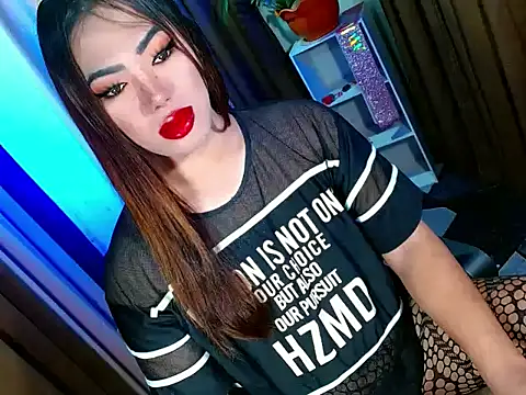 Snapshot of bigfattycocksonya27 chatting on September 29, 7:51 pm bigfattycocksonya27 online show from September 29, 7:51 pm