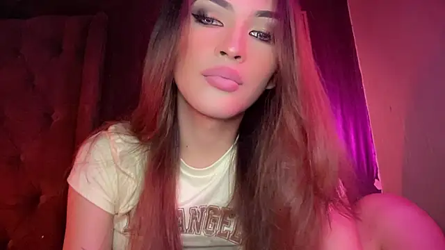 Alicegreenexx online show from July 6, 3:36 am