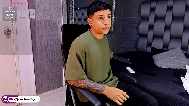 jaze bradley online show from September 20, 11:22 am