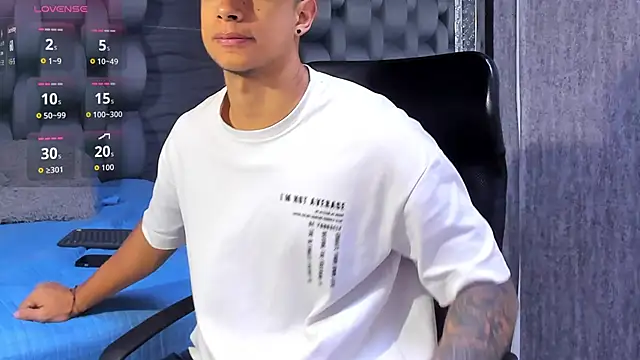 jaze bradley online show from October 6, 11:18 am