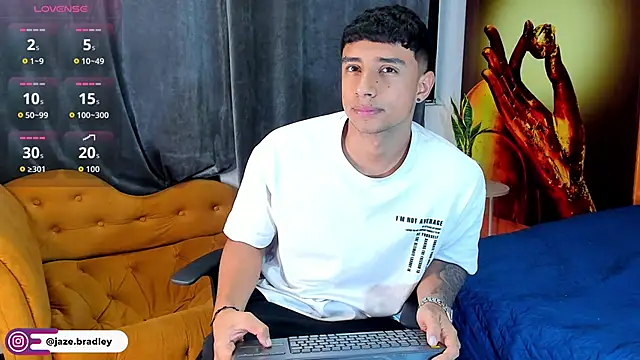 jaze bradley online show from October 14, 11:33 am