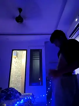 clasperhancock online show from November 3, 7:15 pm