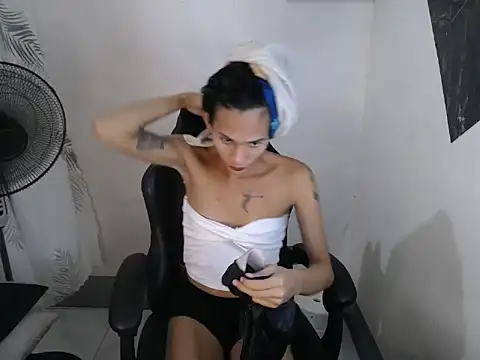 kate 69x online show from May 26, 4:36 pm