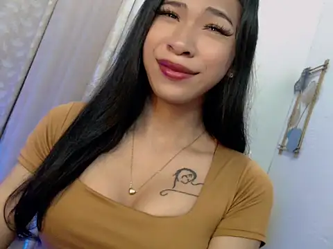 Annaloula online show from March 12, 4:02 pm