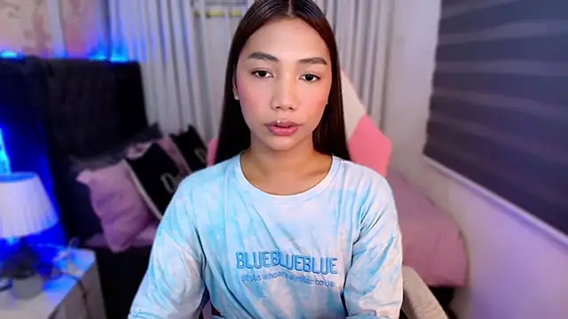 Snapshot of naughtyjayde chatting on July 3, 6:58 pm naughtyjayde online show from July 3, 6:58 pm