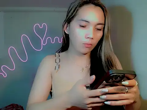 Snapshot of Sweet_ThaliaXX chatting on November 28, 12:46 am Sweet ThaliaXX online show from November 28, 12:46 am