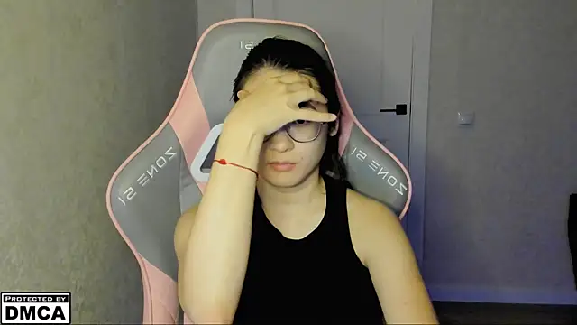 Snapshot of MeilideQian1 chatting on November 4, 3:11 pm MeilideQian1 online show from November 4, 3:11 pm