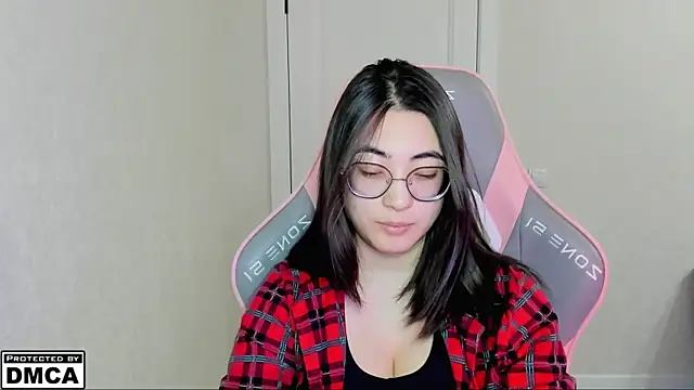 Snapshot of MeilideQian1 chatting on December 16, 2:55 pm MeilideQian1 online show from December 16, 2:55 pm