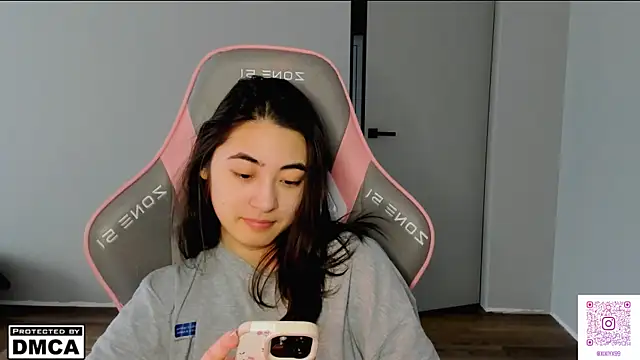 Snapshot of MeilideQian1 chatting on February 24, 7:39 am MeilideQian1 online show from February 24, 7:39 am